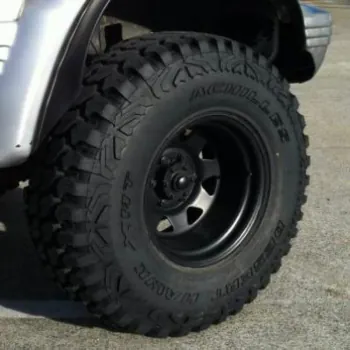 produto-pneu-33x12-5-r15-achilles-desert-hawk-x-mt-109_1_1_1.jpg