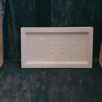 tampa_traseira_jeep_1_.jpg