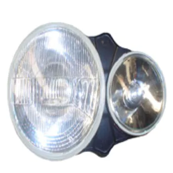 Farol_L-200_2.JPG