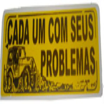 ADESIVO_cada_um_com_seus_problemas.jpg