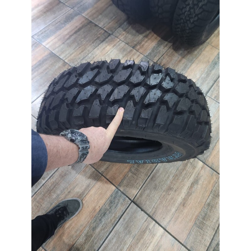 Jogo de Pneus Aro 16" 225/75 R16 MT - Mud Terrain GT Radial- Letras ...