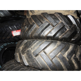 2 pneus Frontieira 31x10,5 R15 - Semi novos com 90% de vida útil 