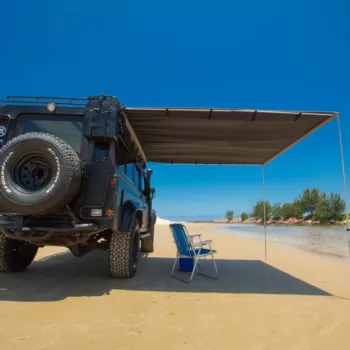 Toldo Lateral Enrolar 2,5m Hastes Alumínio Importado Off-Road Camping