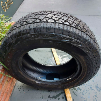Pneu Pirelli Scorpion 255/65 R17 Off-Road SUV