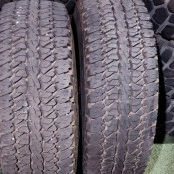 Jogo com 2 Pneus 31x10.5 R15  AT Firestone Semi Novo