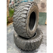 Par de Pneus 33/12.5 R17 RoadCruza  RA3200 (Usado) 40% Vida Útil - ideal Para Recapar 