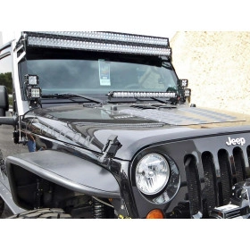 Suporte de coluna duas barras de LED – aplicação Jeep Wrangler JK  De 2007 à 2018   Cor preto fosco Pintura epoxi  Peça importada sob encomenda