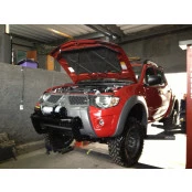 Mesa / Base / Suporte para Guincho Externa para MITSUBISHI L-200 Triton Ano 2010 em diante