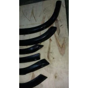 Jogo de Alargador de Para-Lamas (Fender) para Suzuki Vitara 4 Portas até 1998 - última Peça nova de mostruário
