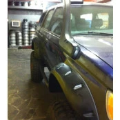 Jogo de Alargador de Paralama / Fender para Toyota Hilux SW4  1997 à 2002
