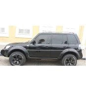 Jogo de Alargador de Paralamas / Fender para Mitsubishi Pajero TR-4 de 2010 em diante
