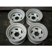 4 Rodas (jogo)estilo Mangels Direcional NA COR BRANCA  15x8  6 furos (nova na caixa) Serve Toyota, L-200, TROLLER   