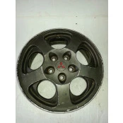 01- roda liga leve 15x8 mitsubishi TR4 5furos de 114,3  Só uma peça ideal para estepe