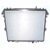 Radiador para Hilux 2.6 / 3.0 Diesel 2006 em diante