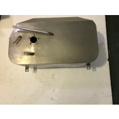 Tanque de combustível para Suzuki Samurai, feito em inox, com respiro Entrada de combustível, alimentação e local para bóia Peça nova, nunca abastecida , mostruário da Fenajeep, ( somente em carro carburado) - maior capacidade