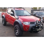 Jogo de Alargador de Para-lamas em Fibra para Mitsubishi Triton - Modelo Savana c/ 9 Cm, Peça projetada para o Rally dos