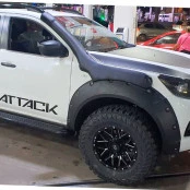 Snorkel para Nissan Frontier ( modelo Attack ) em Fibra Material Reforçado para Trilha