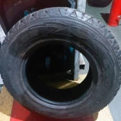 Pneu 245/70 R17 AT Goodyear Wrangler 95% de Vida Útil 