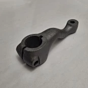 Braço de direção chavetado Trator CBT 1000 e 1065  Lado Direito - Código: 010 0901010
