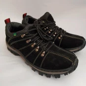 Bota Na Cor Preto com Costura em Linha Branca - Ideal Para Trilhas e Esportes