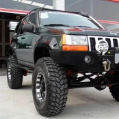 Jogo de Alargadores Fender para Jeep Grand Cherokee Limited Edition de 1993 até 1998