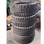 Jogo com 4 pneus  265/50 R20 - 50% de vida útil