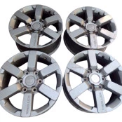 Jogo com 4 Rodas 17X7.5 6 Furos de 139.7 Originais do Troller 