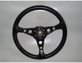 Volante universal modelo Carrera sem cubo ▲