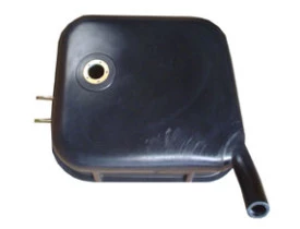 tanque_de_plastico_toyota_antiga.JPG