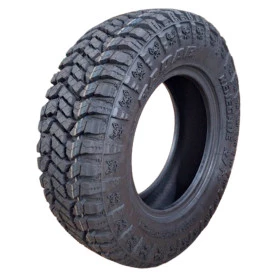 Pneu 215/75 R15 RT Misto 60% Terrenos Acidentados 40% Asfalto