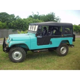 Capota na cor  Preta Fixa p/ Jeep Willys CJ6 "Bernardão" (2 Portas)