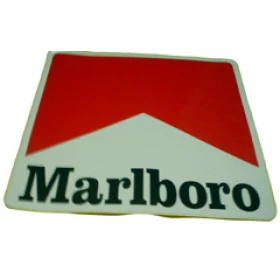 ADESIVO malboro grande (522)