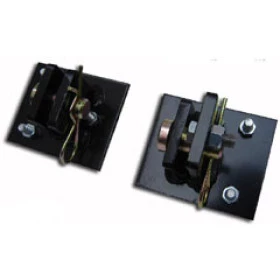 Suporte para Towbar do Jeep Willys Maceral (PAR)