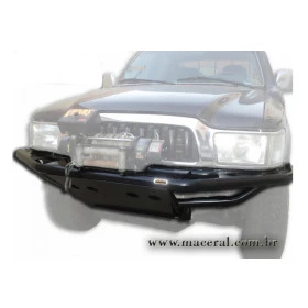 Para-Choque Tubular Dianteiro com Mesa de Guincho para TOYOTA Hilux Ano 2002 à 2004 - MACERAL
