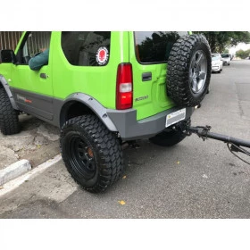 Para choque traseiro para Jimny 4sport de 2013 à 2015 Cor cinza,  Peça nova de exposição em feiras 