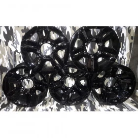 Jogo com 5 Rodas 15x7,5 6 furos de 139,7 - Black Piano, Semi Novas