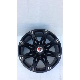 Roda de liga leve 17x 9, 5 furos de 114.7 Off set negativo  cor black Peça sem uso de mostruário