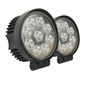 Par de Farol de Led  com 27W / 9 LEDs - 150mts de Alcance - Ideal para substituição do Original do Troller  ( preço do p