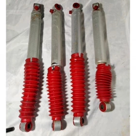 Kit composto por  4 amortecedores para dianteira ou traseira  RS 999350  aplicação: Jeep Willys com jumelos altos e Jipe