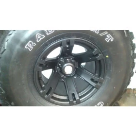 Roda 15x10  furacão Ranger  e cherokee  5 furos de 114.3 nova de Mostruário - só uma peça em estoque