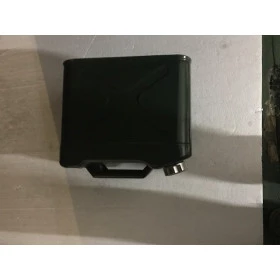 Galão de 20 litros, militar Com base maior que o tradicional para não virar Peça nova de exposição em feiras Fora da cai