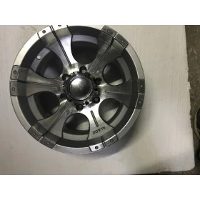 Roda 15x8 6 furos de 139,7 Off set negativo - Liga leve reforçada Peça única 