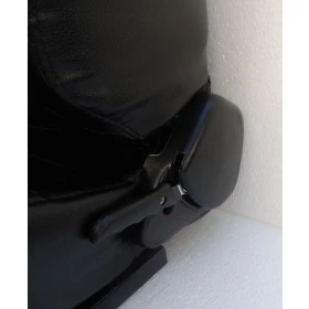 Par de Bancos Concha Reclinável Preto X1 Seat – AUS - Feito em Espuma Injetada - importado acompanha trilhos universais