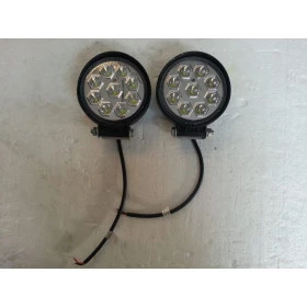 Par de Farol de 9 leds / 27w modelo raro nunca foi usado com suporte tudo funcionando