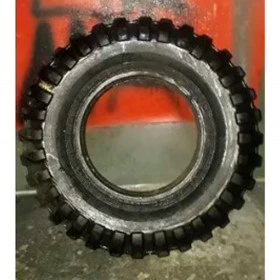 Pneu Militar 7.50 X16 Remold 95% De Vida Útil - Única Peça