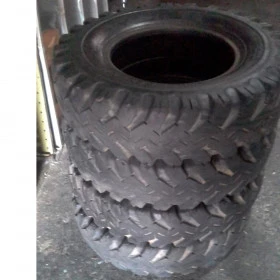 Jogo com 4 Pneus 7.50 x16  Baixos  20%  de Vida Ideal para Carretas 