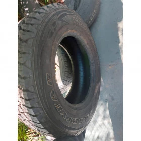 Pneu 245 70 17 Wrangler Goodyear All Terrain  Semi Novo