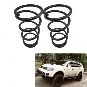 Mola para Lift de Suspensão Traseira Pajero Dakar 2009 à 2019 Composto por 2 Molas 40mm Mais Altas e Reforçadas (Par)