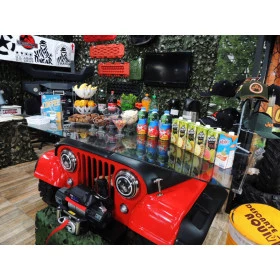 Mesa decorativa frente de Jeep
