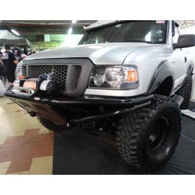 Para-Choque Tubular Dianteiro 2" com Mesa de Guincho para Ford Ranger 1998 à 2005